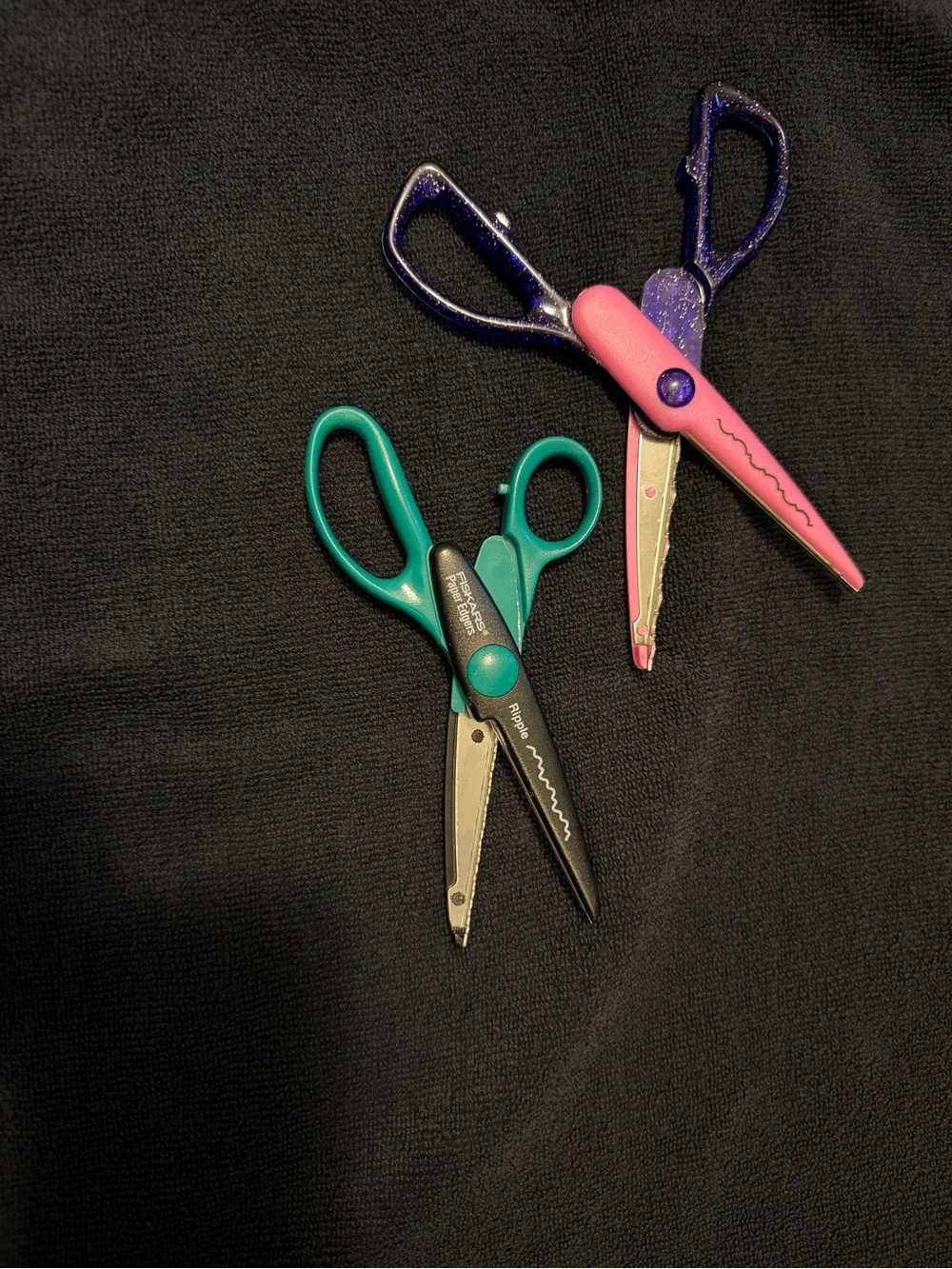 Decorative Edge Craft Scissors - Pair